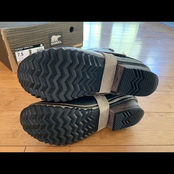 RARE! Gorgeous distressed Sorel leather riding boots. Waterproof. 7.5 - Picture 11 of 15